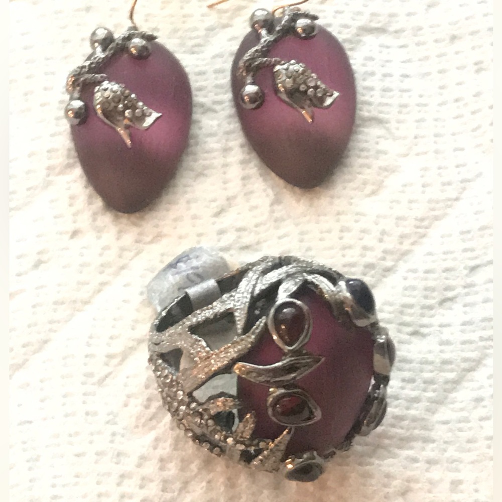 Alexis Bittar burgundy lucite Teardrop Earrings w/ crystals in gunmetal setting - Picture 7 of 7